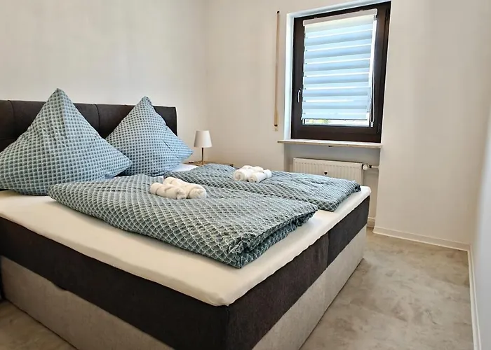 Daire Seenland Getaway - Haus Am Berg *